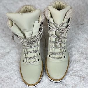 Messeca New York Boots size 9